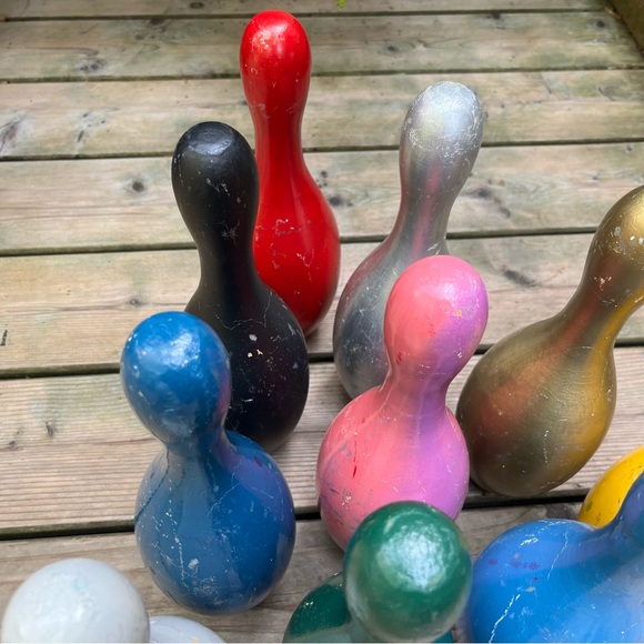 Vintage Wood Bowling Pin - Picture 4 of 7